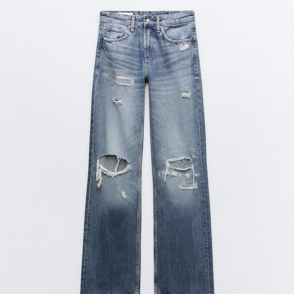 NWT Zara Ripped Jeans